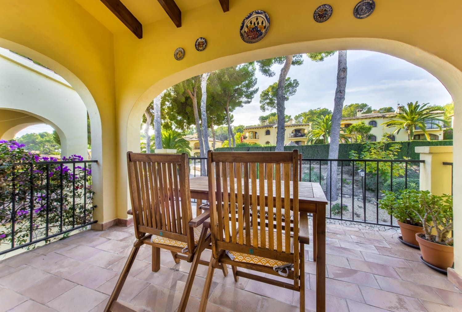 Terraza con vistas al valle — Casa Oliver, Moraira